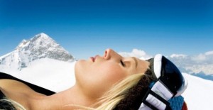 proteccion-solar-nieve-invierno-esqui-
